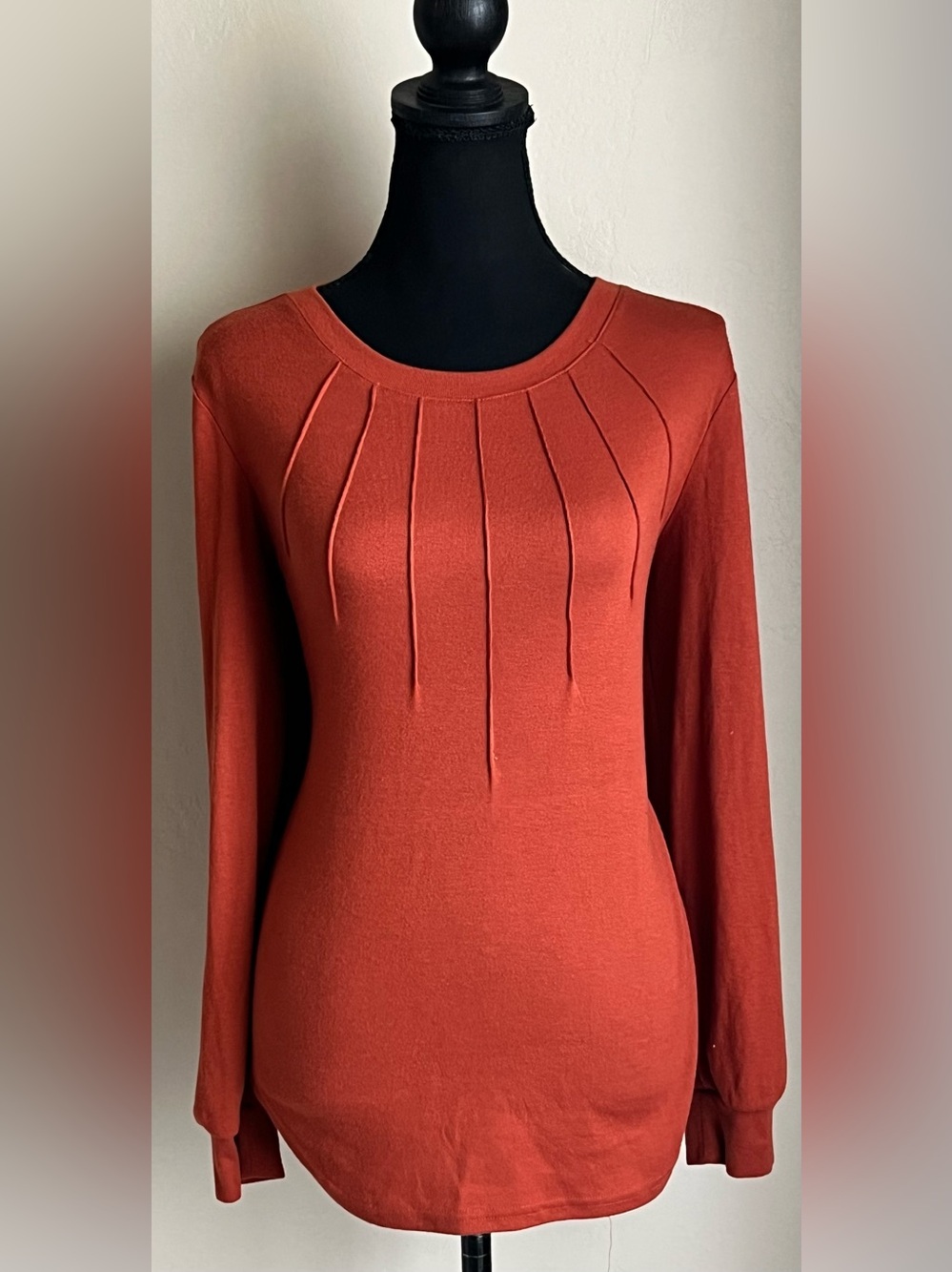 Women's Long-Sleeve orange Pleat Detail Top